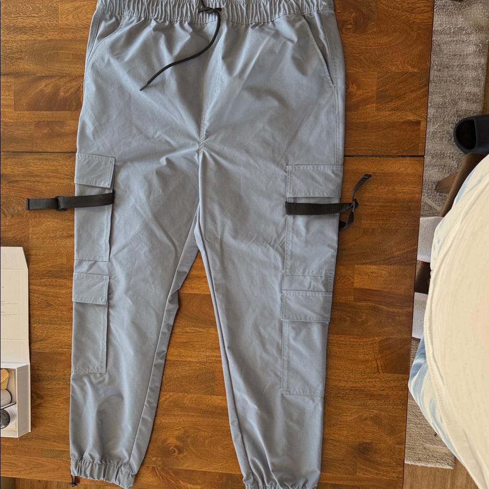 Rue21 Light Gray Cargo Jogger Pants with Utility Straps